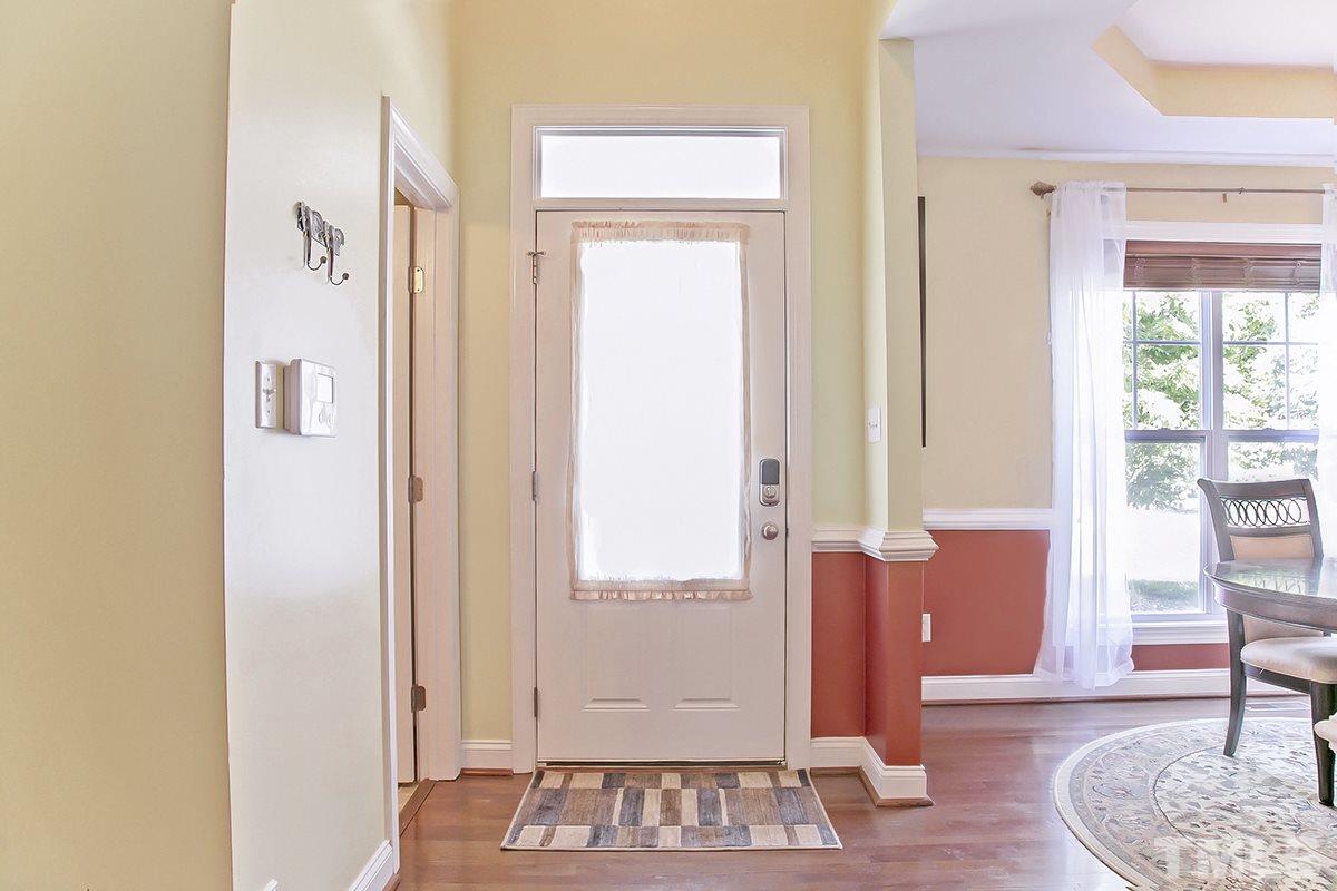 5800 Spring Glen Lane Raleigh, NC 27616 - Photo 3 of 23