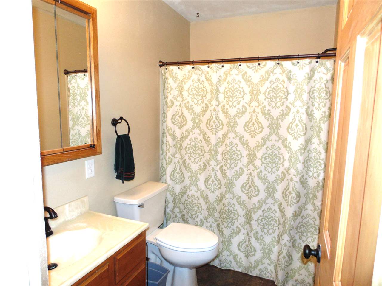 416 3rd Street Waterloo, IA 50702 - Photo 5 of 11 Gallery Image 5