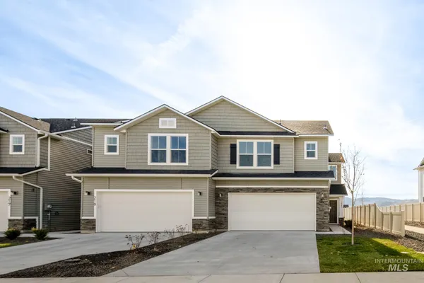 $349,990 | 221 Moose Street, Horseshoe Bend, ID 83629