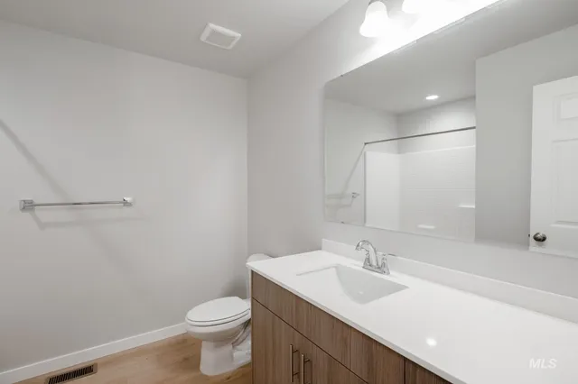 $351,990 | 221 Moose Street, Horseshoe Bend, ID 83629