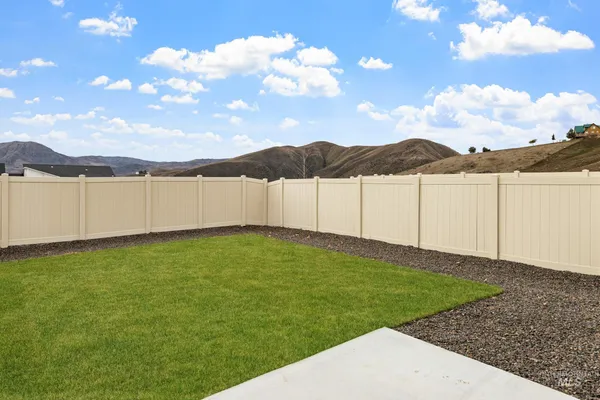 $349,990 | 221 Moose Street, Horseshoe Bend, ID 83629