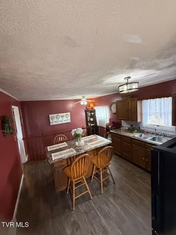 $165,000 | 159 Mountain House Circle, Coeburn, VA 24230