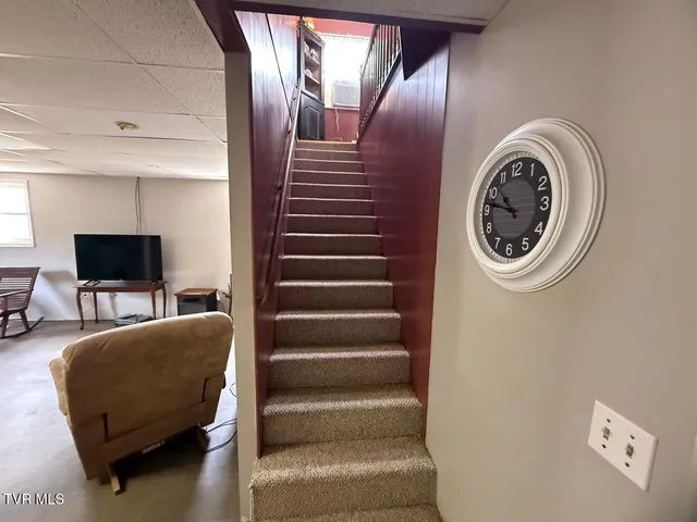 $165,000 | 159 Mountain House Circle, Coeburn, VA 24230