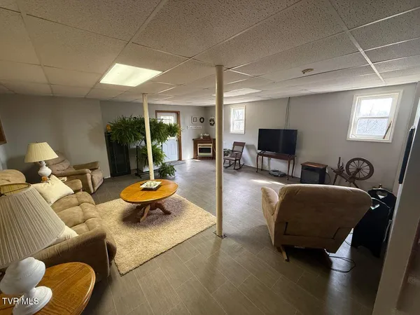 $165,000 | 159 Mountain House Circle, Coeburn, VA 24230