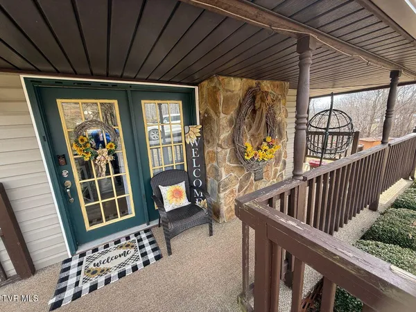 $165,000 | 159 Mountain House Circle, Coeburn, VA 24230
