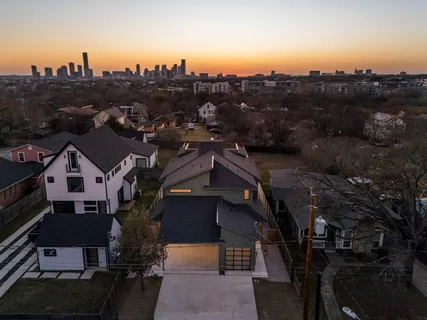 $925,000 | 1610 Harvey Street, Unit 1, Austin, TX 78702