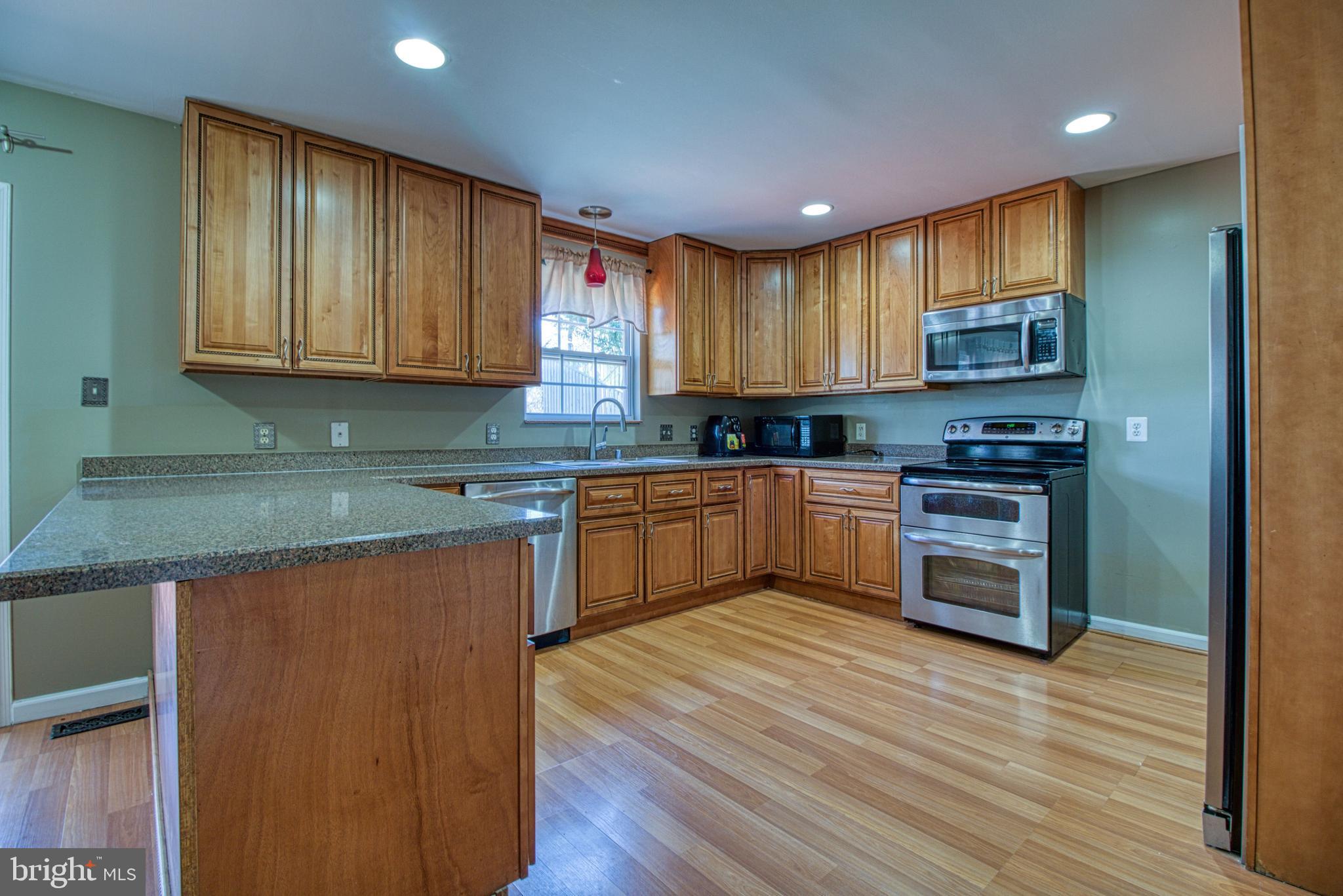 7704 Perry Road Baltimore, MD 21236 - Photo 8 of 23 Gallery Image 8