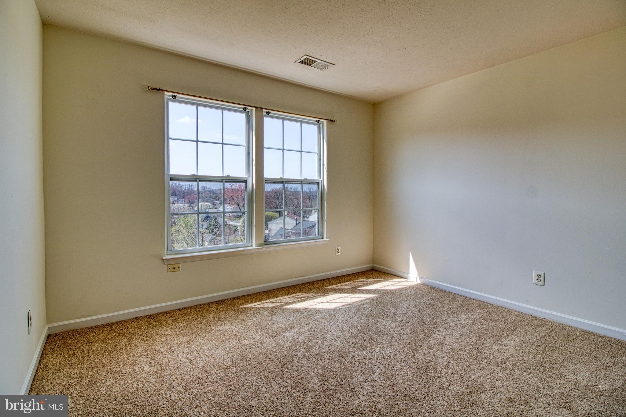 7704 Perry Road Baltimore, MD 21236 - Photo 10 of 23 Gallery Image 10