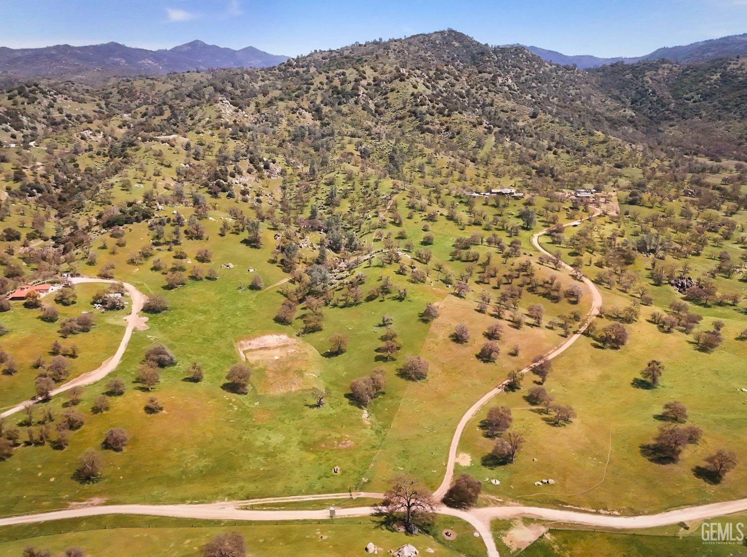 Undisclosed Address Bakersfield, CA 93308 - Photo 51 of 51 a view of bathroom