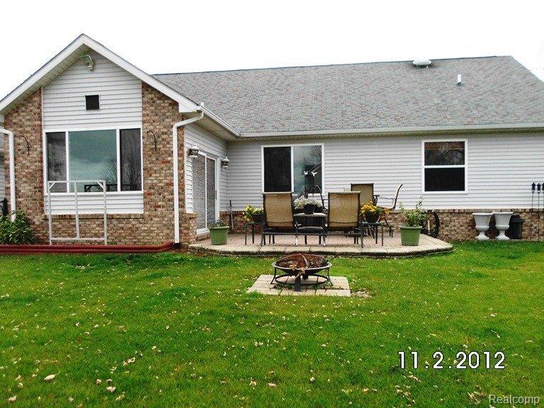 7333 Edlane Road Algonac, MI 48001 - Photo 12 of 13 SANY0004.JPG