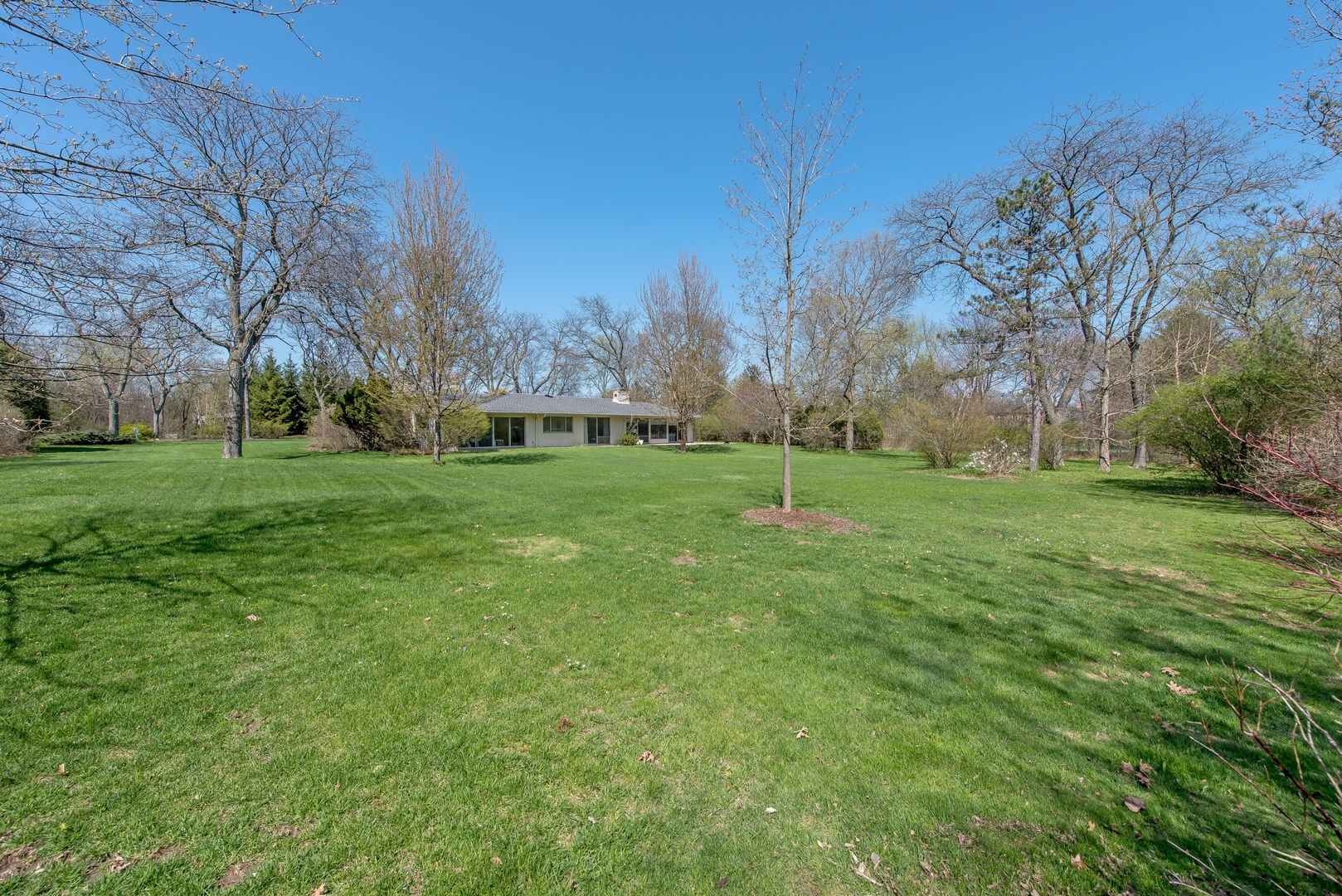 1820 South Lane Northbrook, IL 60062 - Photo 2 of 14