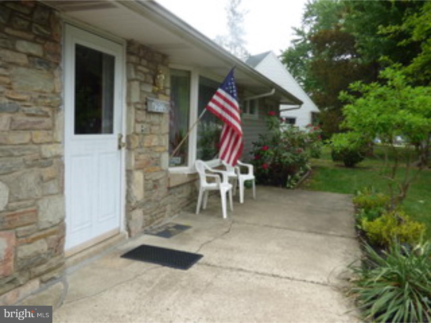 1275 Thomson Road Roslyn, PA 19001 - Photo 3 of 25 Patio