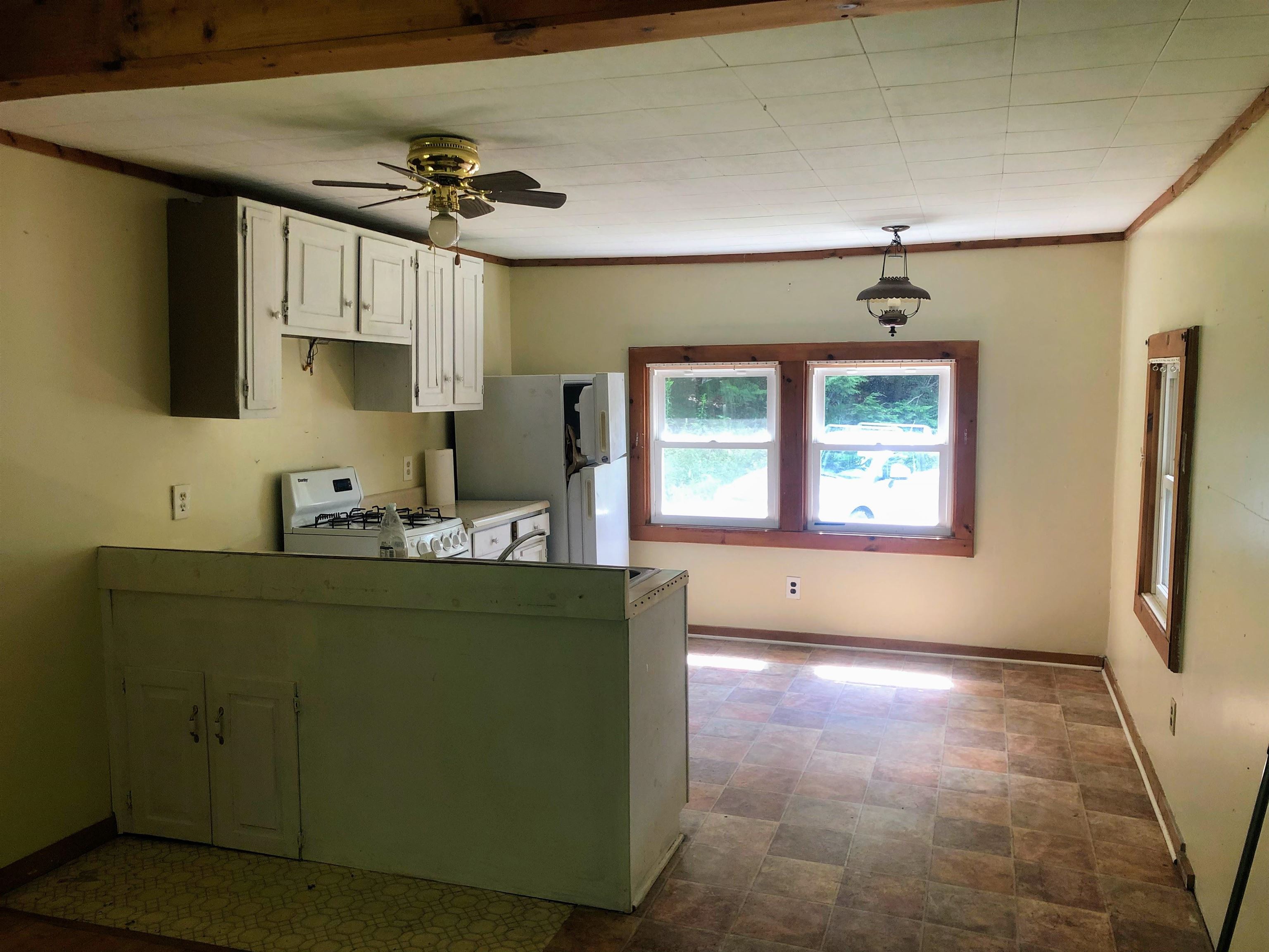 512 Craigue Hill Road Springfield, VT 05156 - Photo 10 of 16