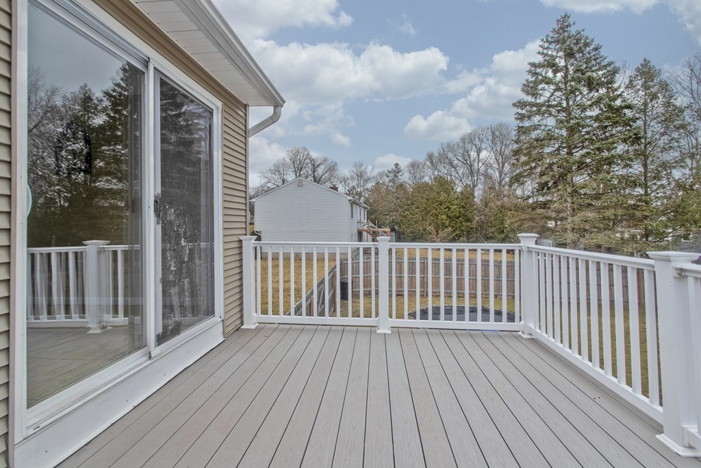 46 Independence Road Agawam, MA 01030 - Photo 34 of 41 Gallery Image 34