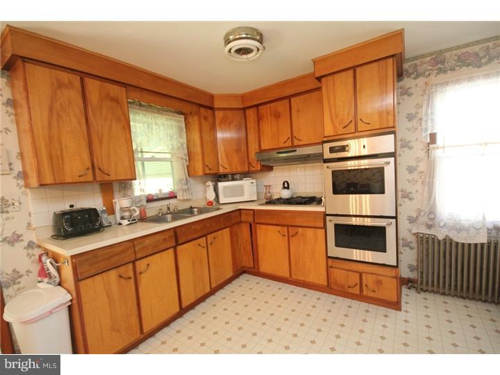 100 Edinburg Road Hamilton, NJ 08619 - Photo 6 of 9 Gallery Image 6