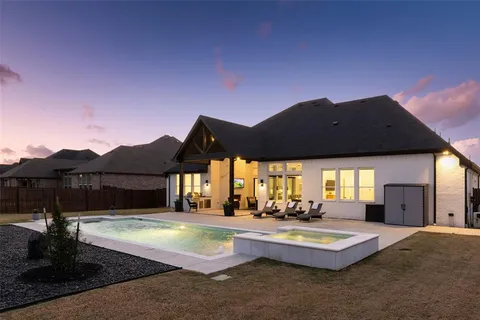 $1,000,000 | 12500 Palmer Drive, Fort Worth, TX 76179