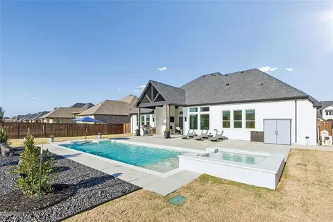 $1,000,000 | 12500 Palmer Drive, Fort Worth, TX 76179