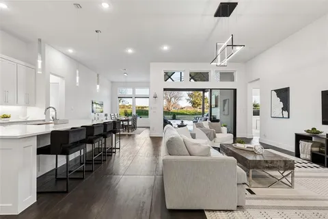 $1,000,000 | 12500 Palmer Drive, Fort Worth, TX 76179