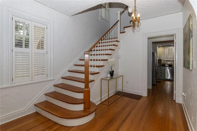 $3,700 | 732 Edgewater Drive, Orlando, FL 32804