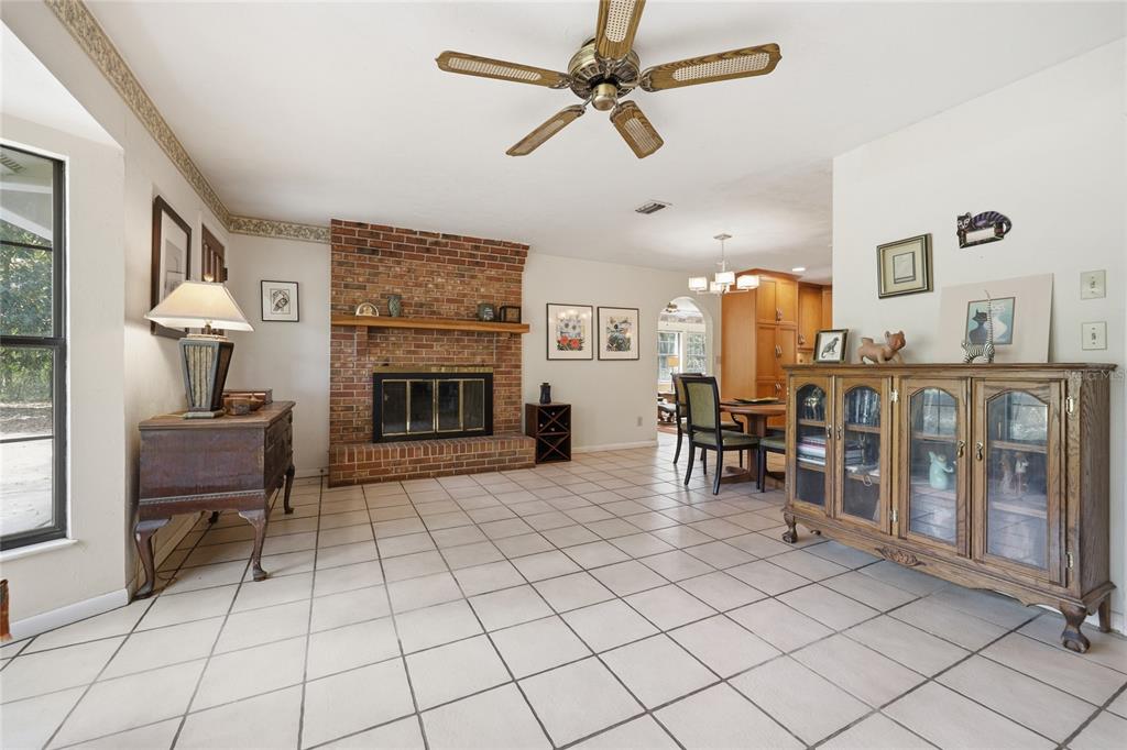 17611 Northwest 266th Street High Springs, FL 32643 - Photo 11 of 57