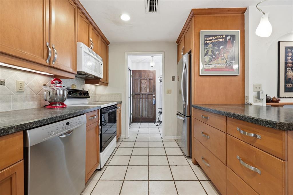 17611 Northwest 266th Street High Springs, FL 32643 - Photo 20 of 57