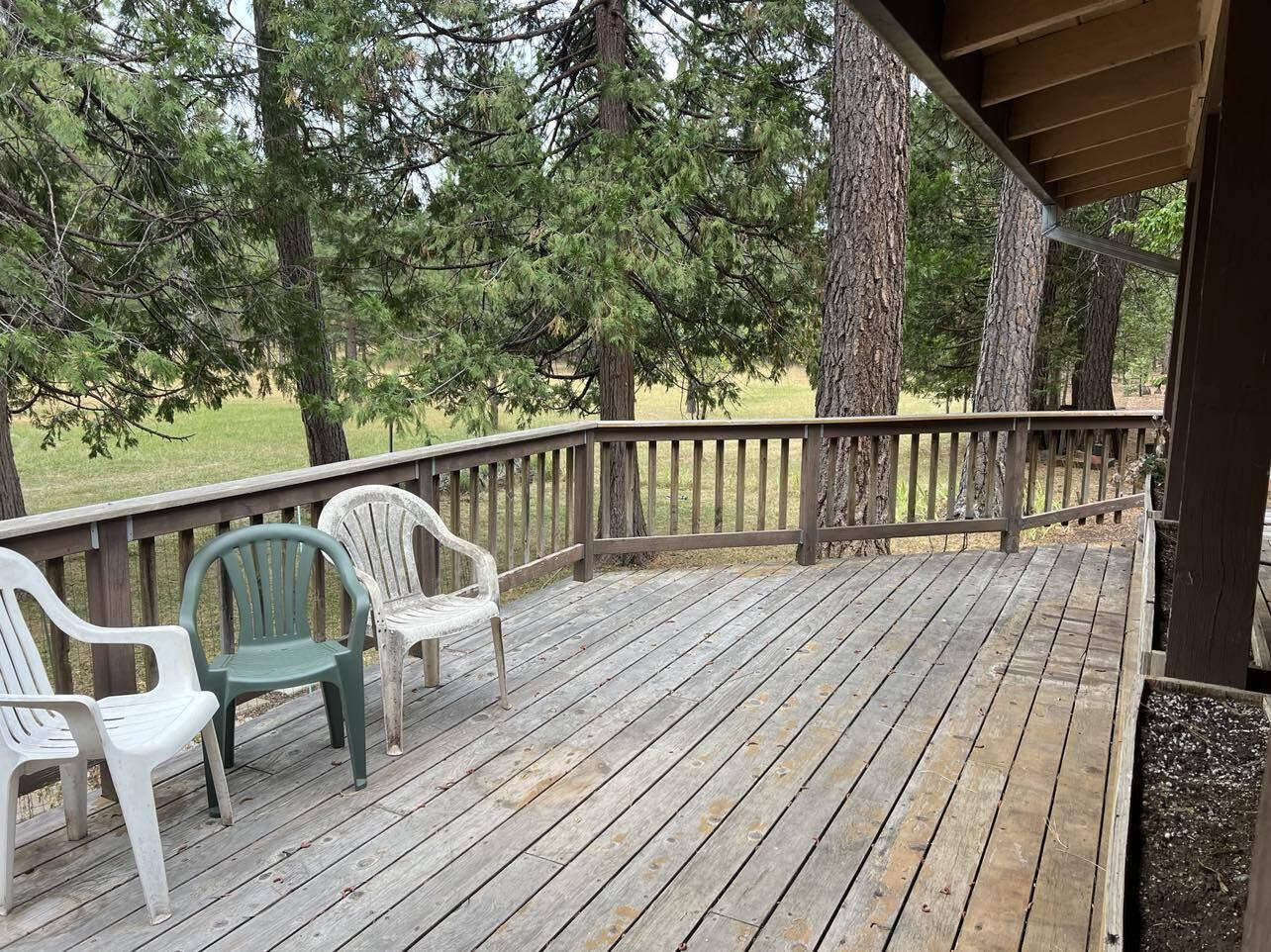 FRONT DECK