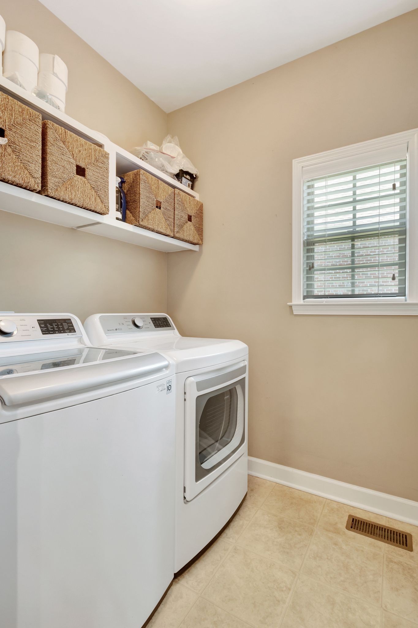 1004 Rudder Drive Spring Hill, TN 37174 - Photo 30 of 50 a utility room with dryer and washer