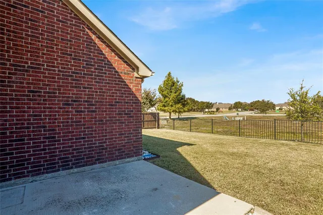 $2,500 | 5728 Fox Chase Lane, McKinney, TX 75071