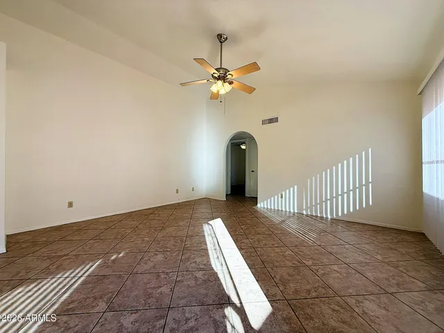 $1,895 | 7316 West Cherry Hills Drive, Peoria, AZ 85345