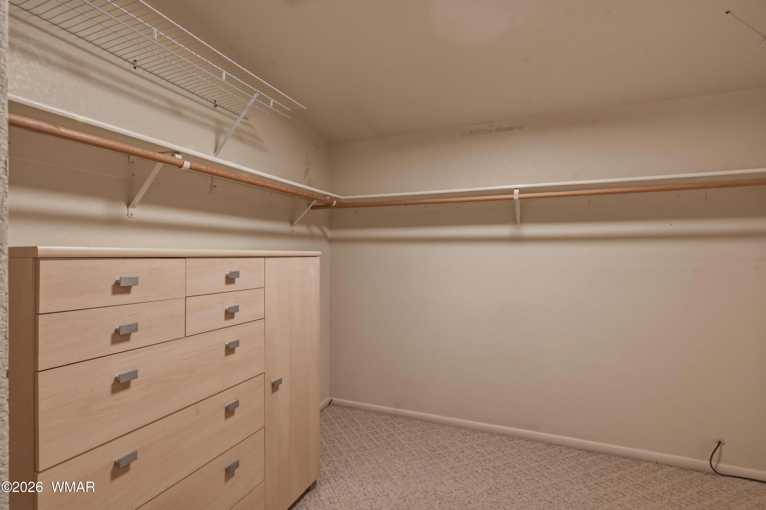 1276 Lone Pine Dam Road Show Low, AZ 85901 - Photo 20 of 50 Primary Up Closet 2