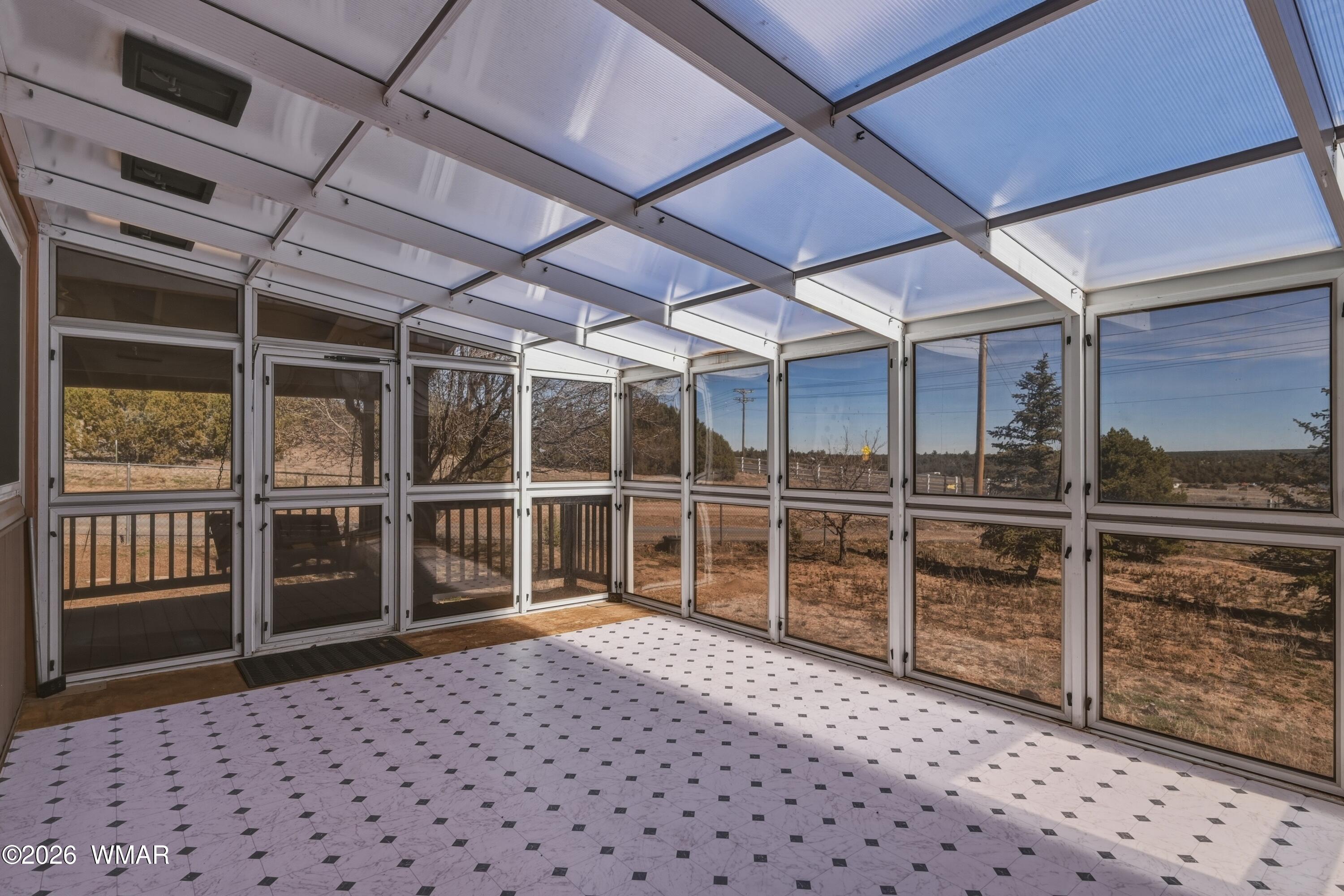 1276 Lone Pine Dam Road Show Low, AZ 85901 - Photo 35 of 50 Sun Room 2