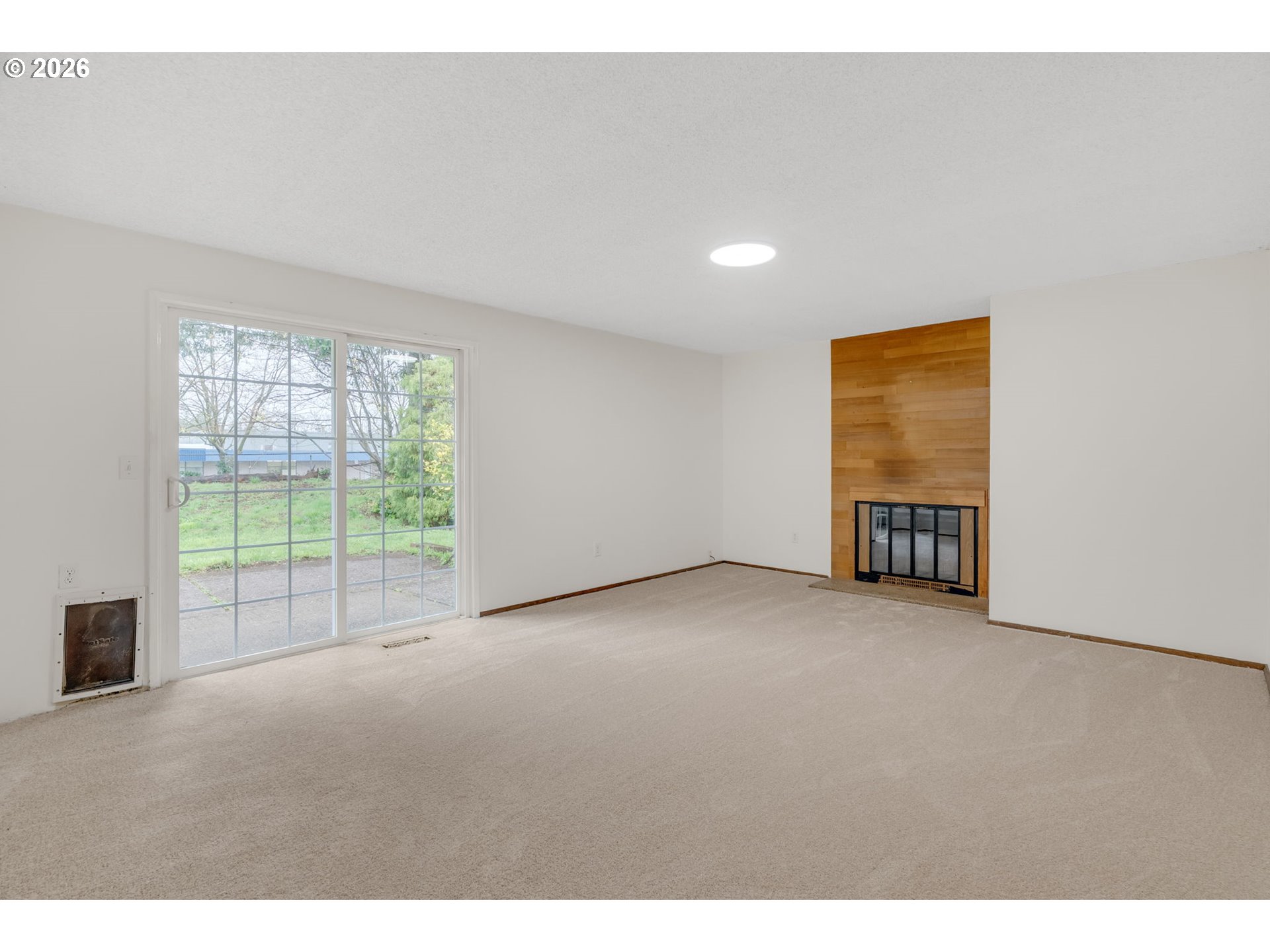 211 Southwest Royal Court Gresham, OR 97030 - Photo 18 of 37 a view of an empty room with a window