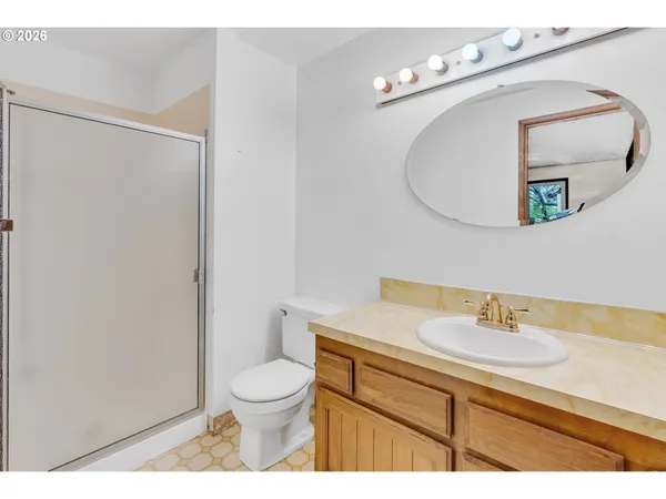 $380,000 | 211 Southwest Royal Court, Gresham, OR 97030