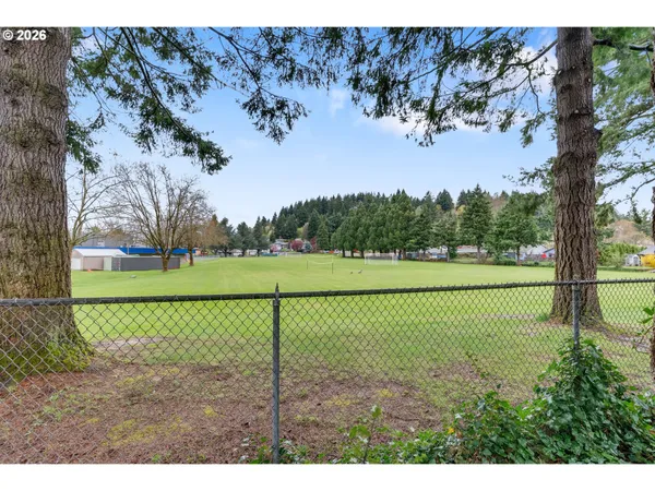 $380,000 | 211 Southwest Royal Court, Gresham, OR 97030