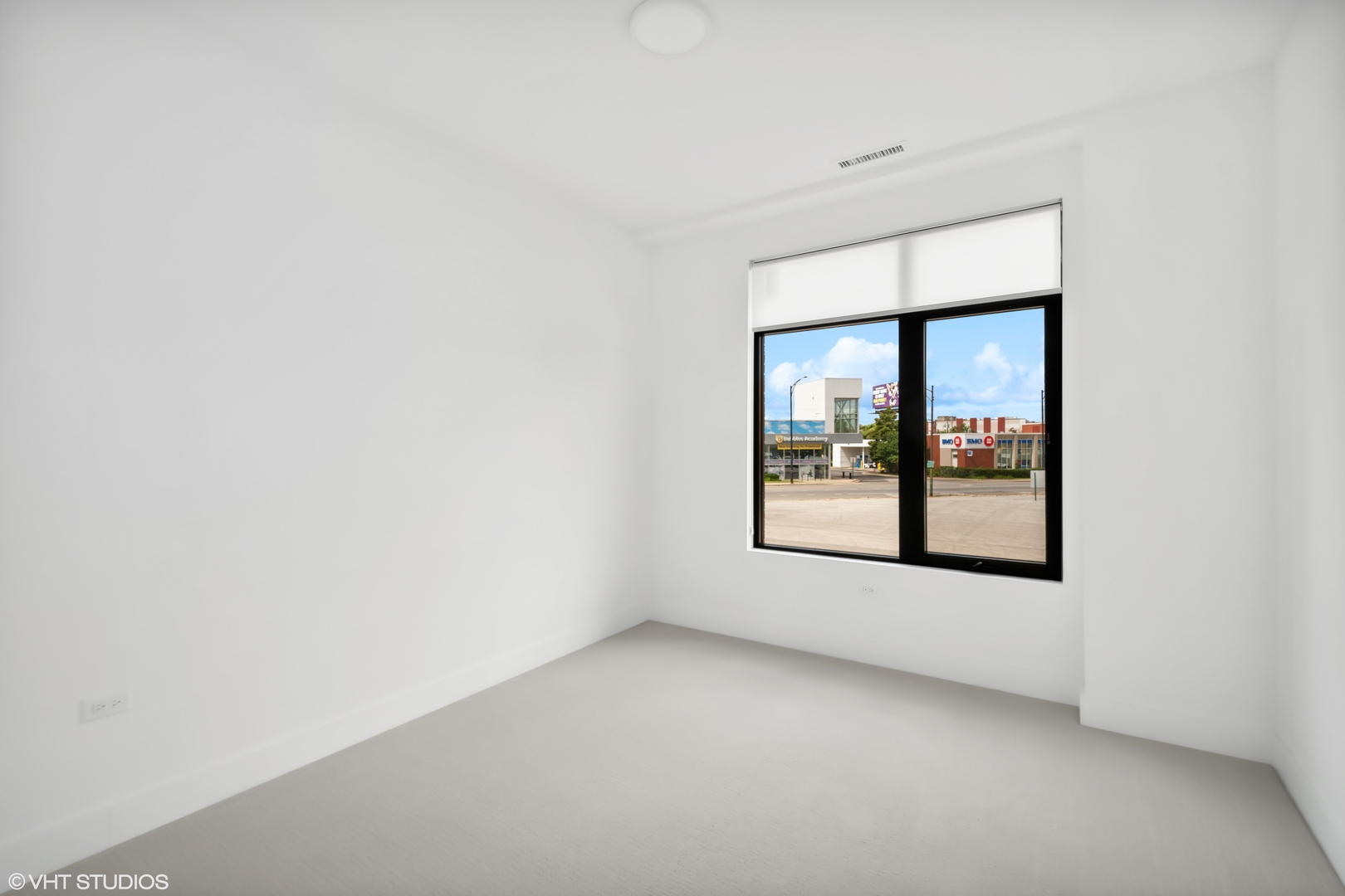 1701 West Webster Avenue, Unit 204 Chicago, IL 60614 - Photo 14 of 24