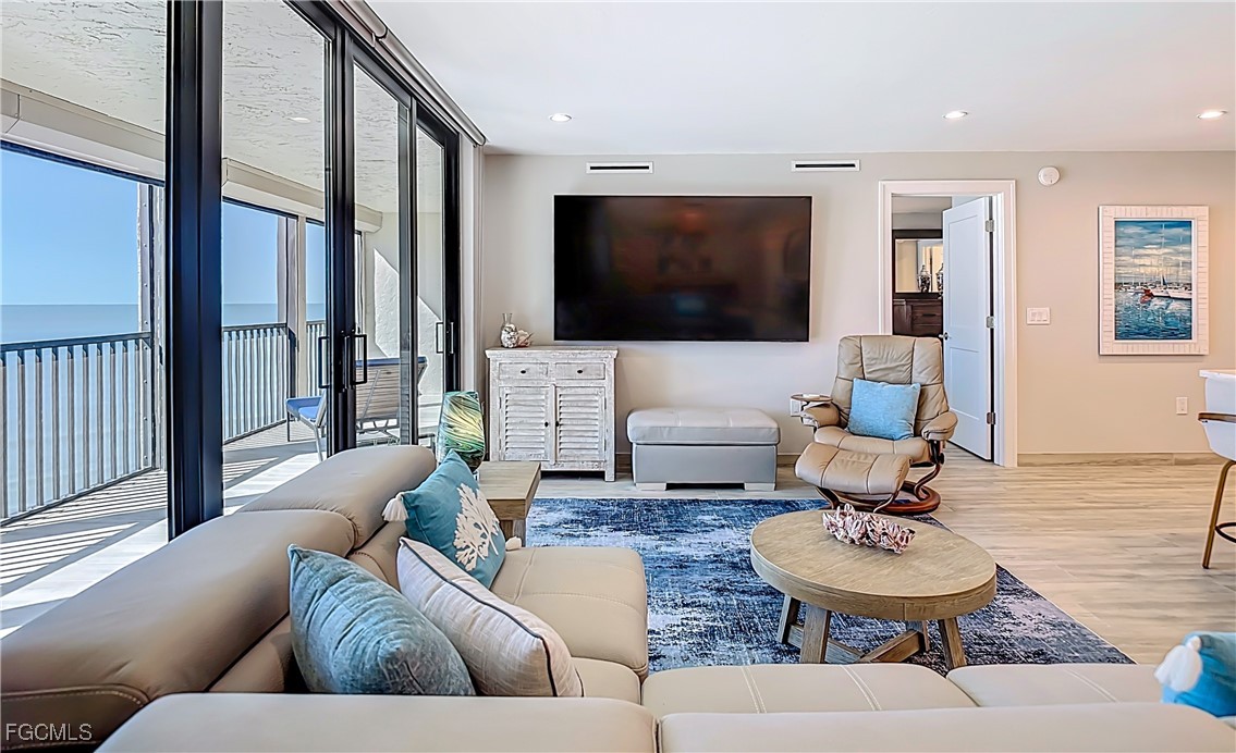 Undisclosed Address Naples, FL 34108 - Photo 35 of 50