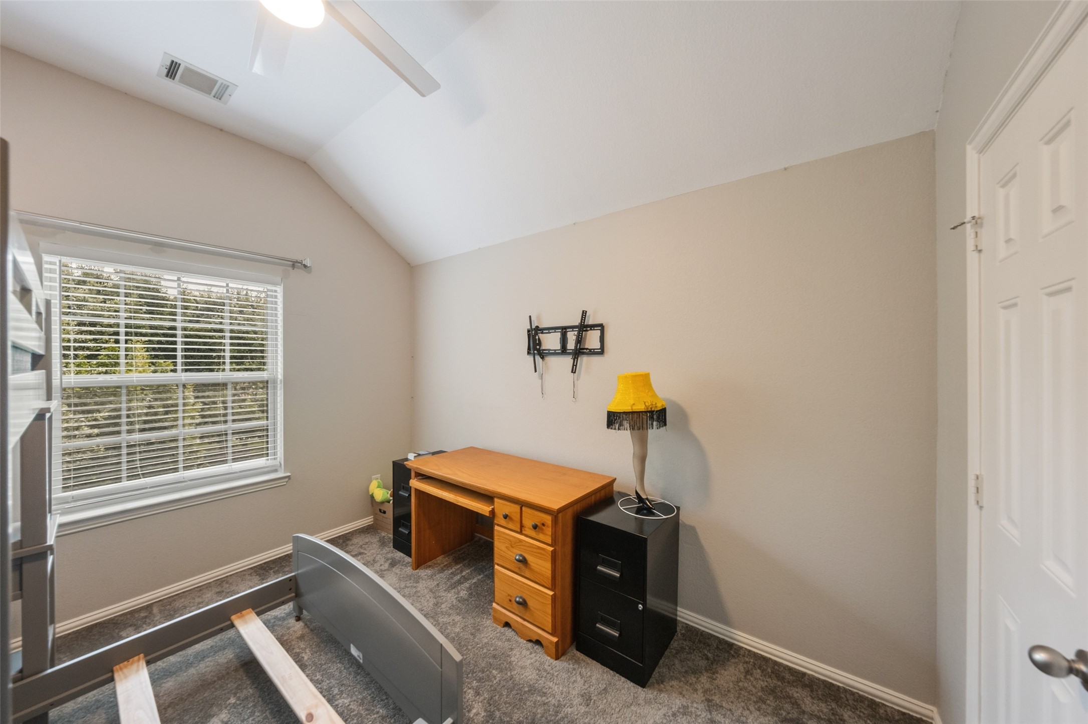 8109 Threadtail Street Conroe, TX 77385 - Photo 24 of 33