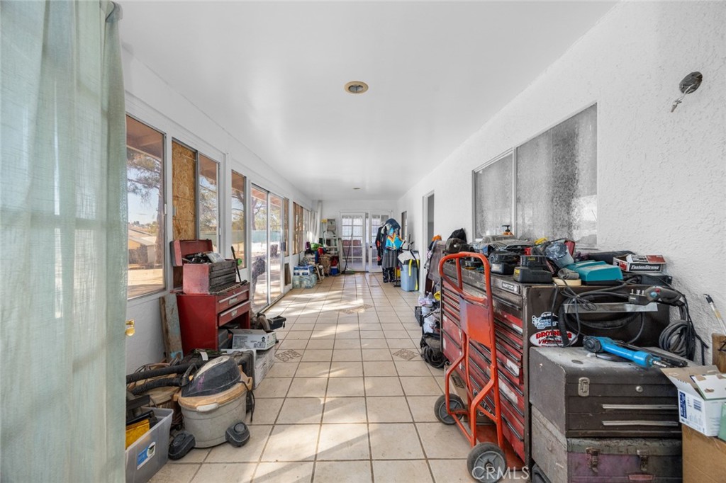 18629 Orange Street Hesperia, CA 92345 - Photo 22 of 46 a view of a room with gym equipment