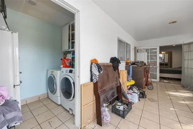 a view of a storage & utility room