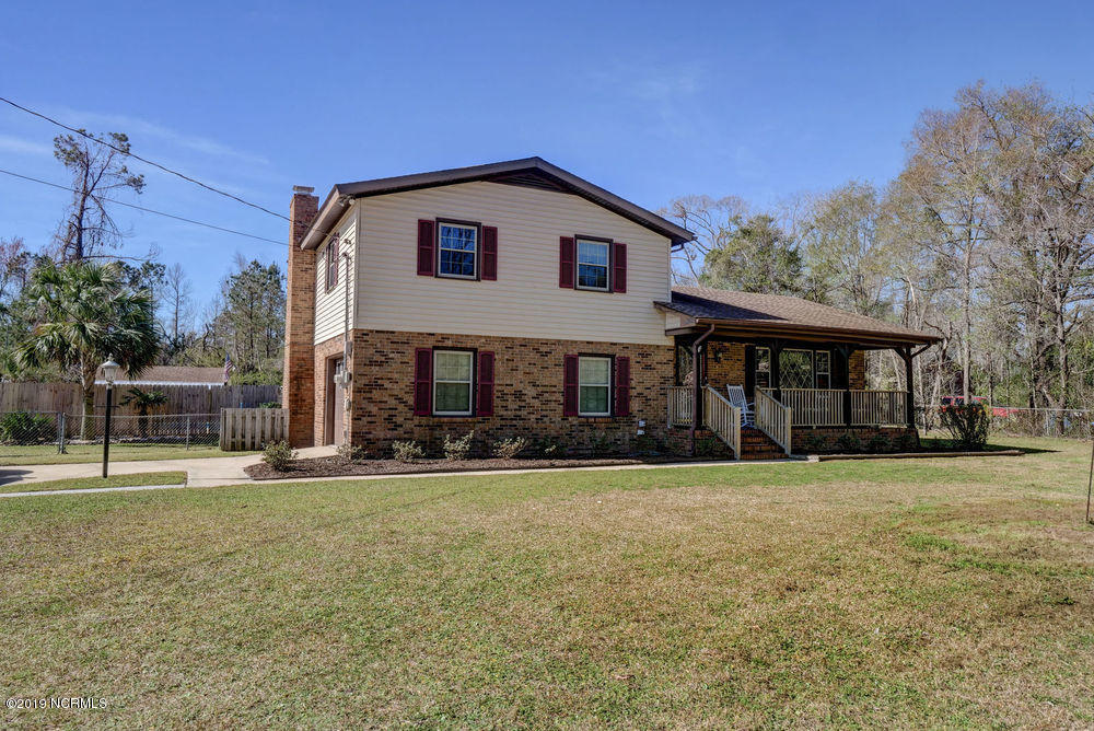 3908 Sondey Road Castle Hayne, NC 28429 - Photo 1 of 32 001_p2455812_3_4_5_6_7_8