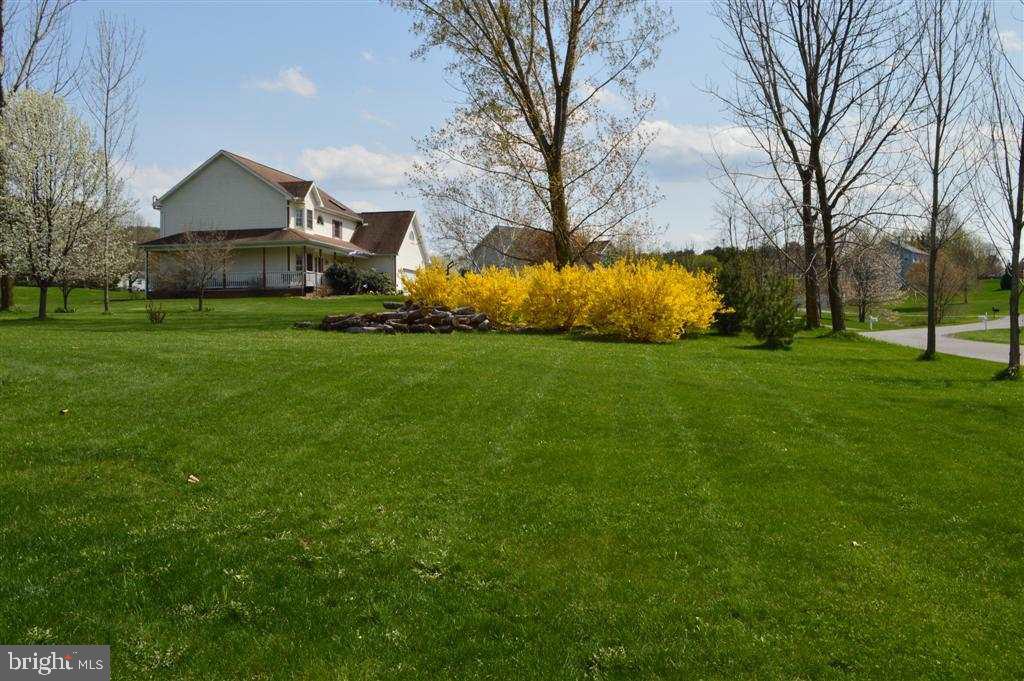 293 Tanger Road Boiling Springs, PA 17007 - Photo 24 of 25 Gallery Image 24
