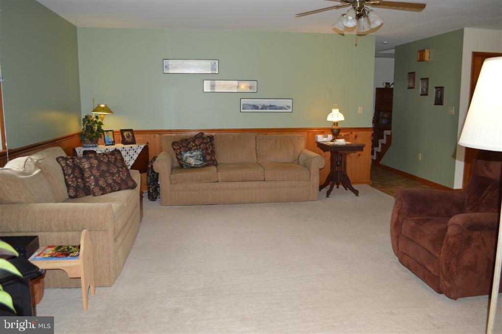 293 Tanger Road Boiling Springs, PA 17007 - Photo 8 of 25 Gallery Image 8