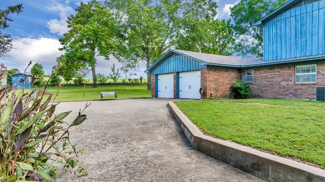 $400,000 | 1368 County Road 2206, Rusk, TX 75785