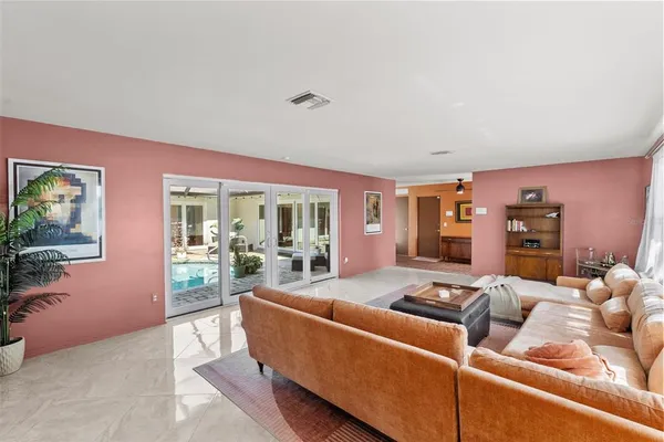 $4,500 | 1191 87th Avenue North, St. Petersburg, FL 33702