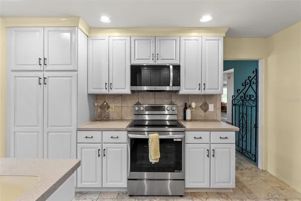 $4,500 | 1191 87th Avenue North, St. Petersburg, FL 33702