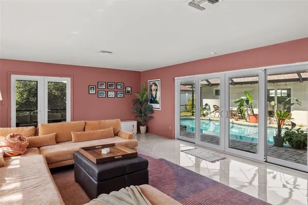 $4,500 | 1191 87th Avenue North, St. Petersburg, FL 33702