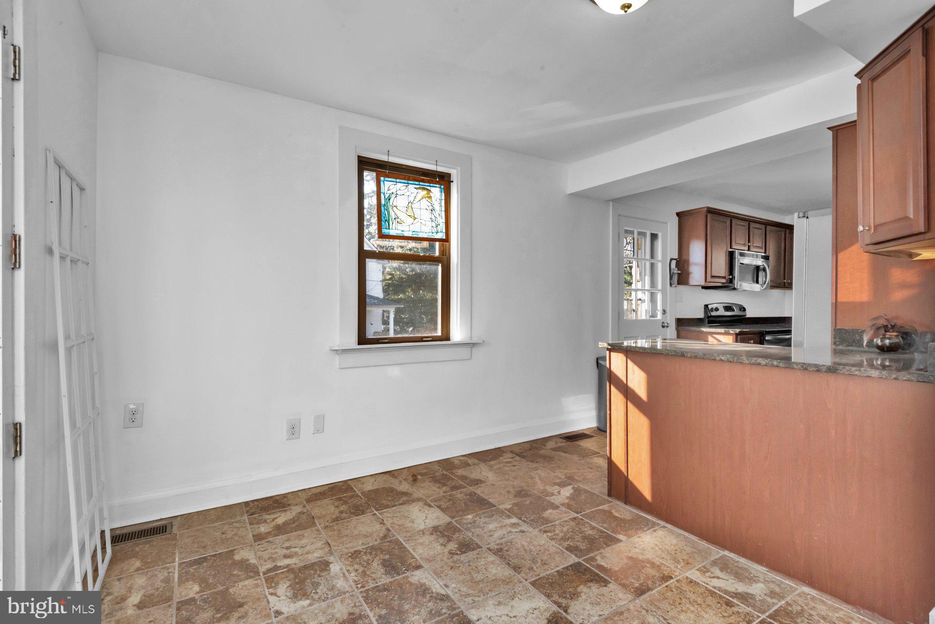 5701 Old Court Road Baltimore, MD 21244 - Photo 17 of 52 Breakfast Room with Tile Flooring