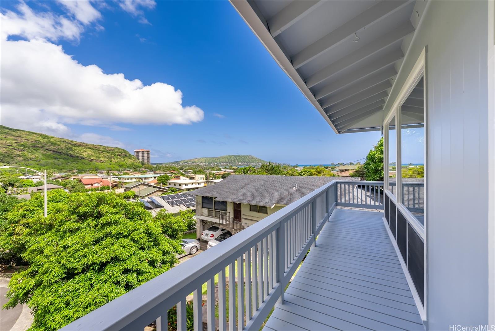 6003 Elelupe Place Honolulu, HI 96821 - Photo 4 of 25