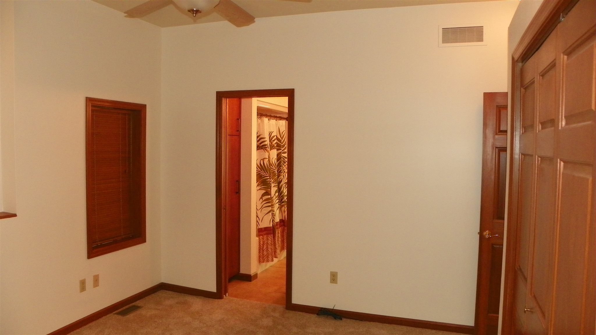 9042 East Koher Road South Syracuse, IN 46567 - Photo 22 of 36 Gallery Image 22