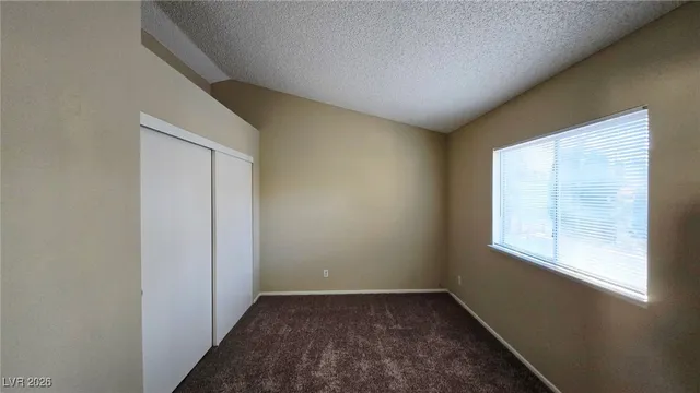 $2,195 | 9013 Quiet Cove Way, Las Vegas, NV 89117